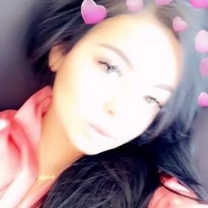 Meet your Posher, Destiny